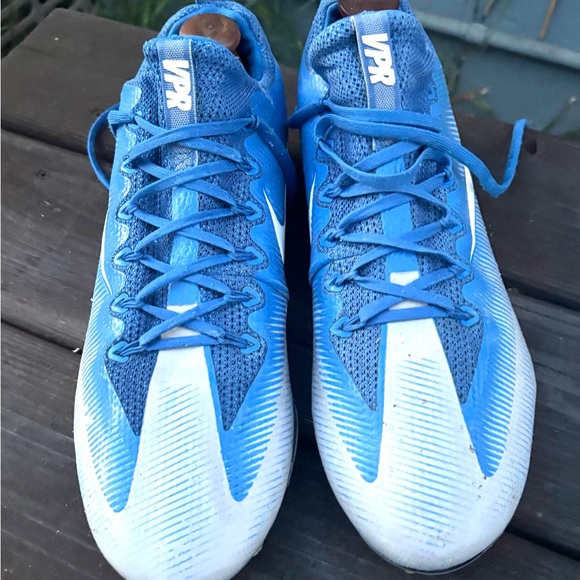 Blue and White VPR Athletic football shoes size 13 - Picture 1 of 8